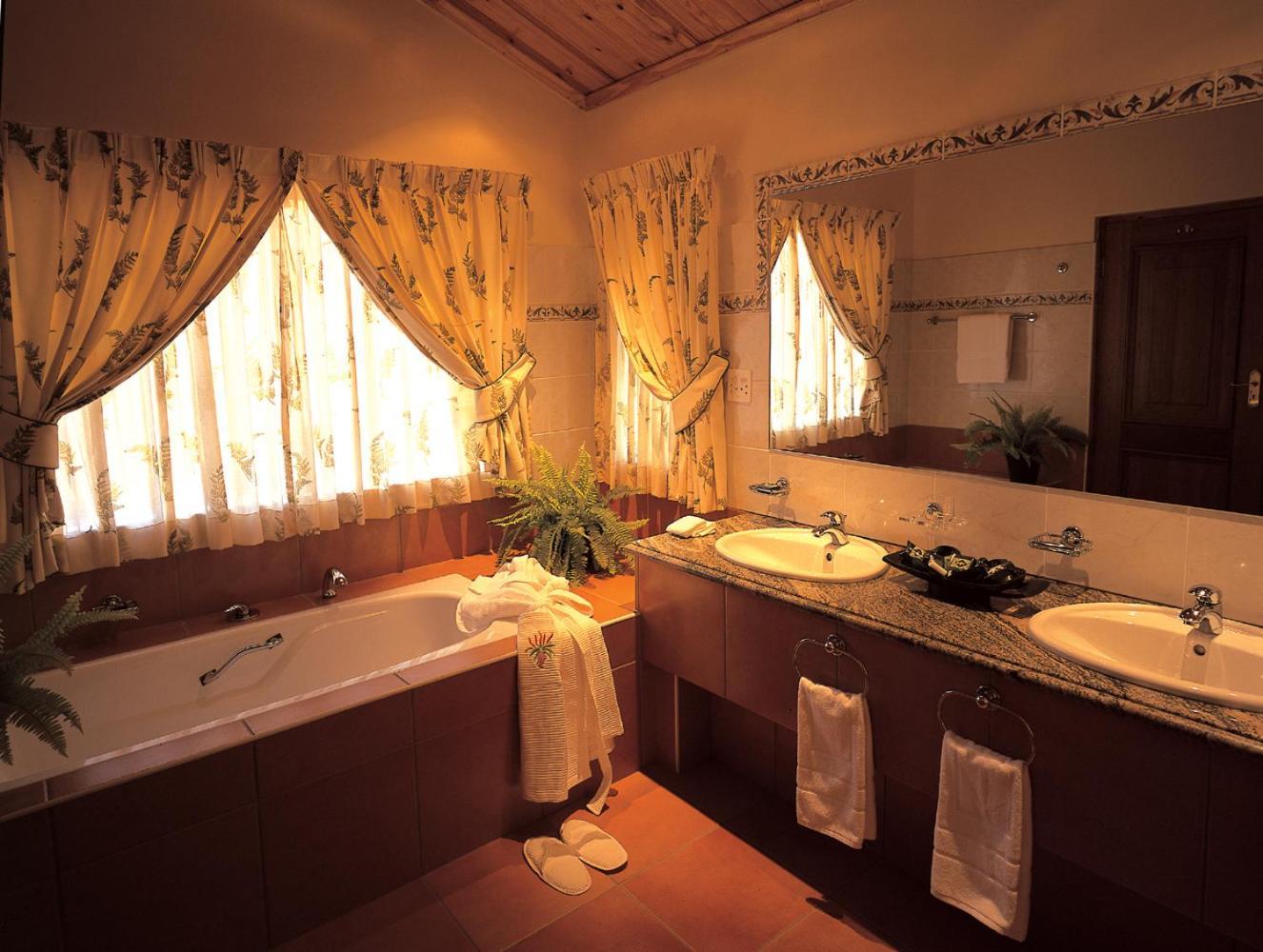 Pakamisa Private Game Reserve Понгола Экстерьер фото